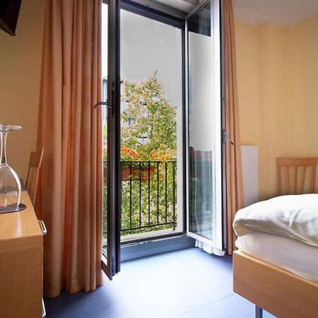 Hotel Goldene Gans มานไฮม์ ภายนอก รูปภาพ